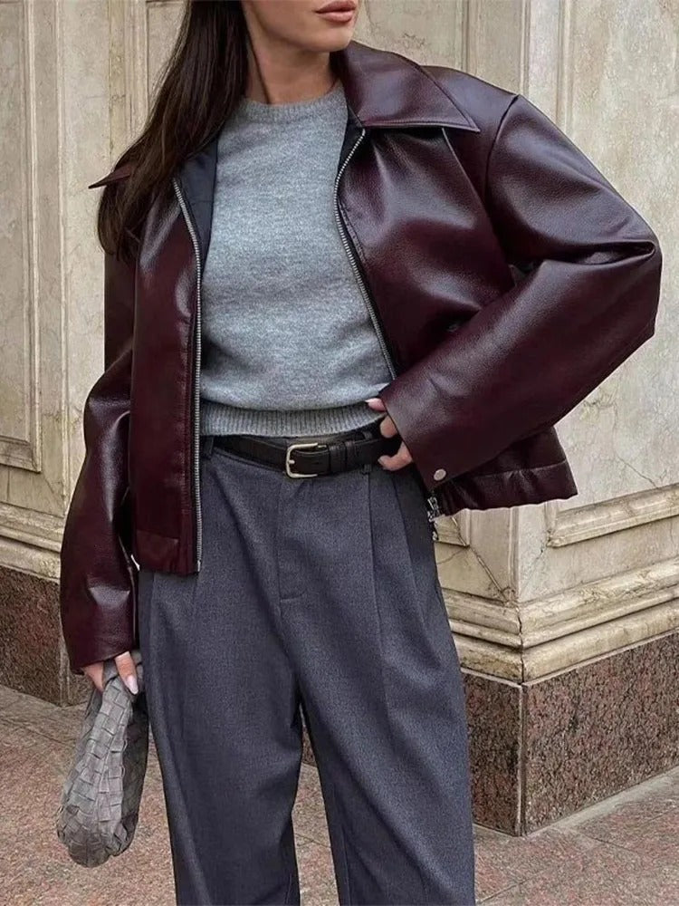Moderne Lederjacke Bordeaux Farbe