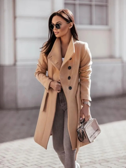 Stylischer Damen Trenchcoat Herbst Trend