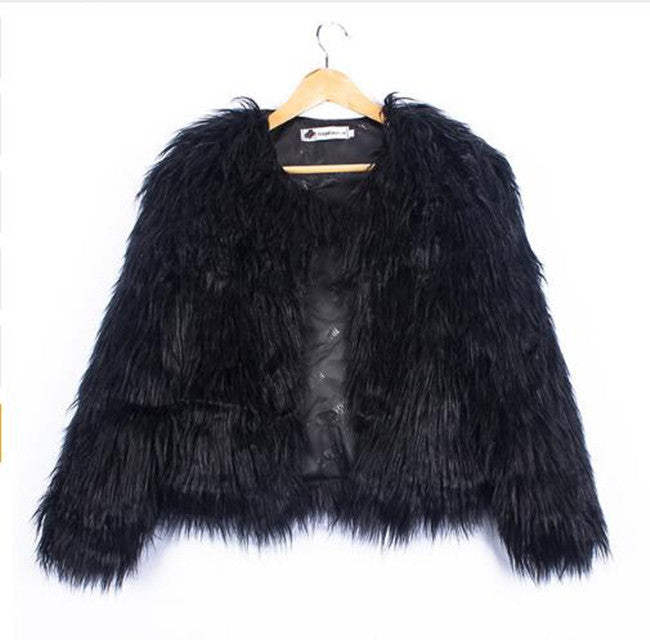 Damen Kunstfelljacke Weich Voluminöser Schnitt Elegantes Design