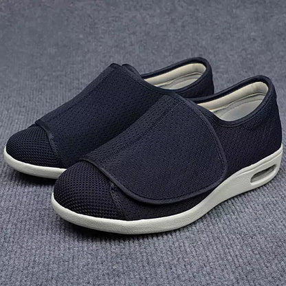 Bequeme Schuhe mit Klettverschluss für Senioren