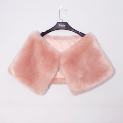 Damen Pelzcape Elegant Weich Voluminös