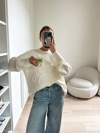 Weicher Oversized Pullover Elegante Stickerei