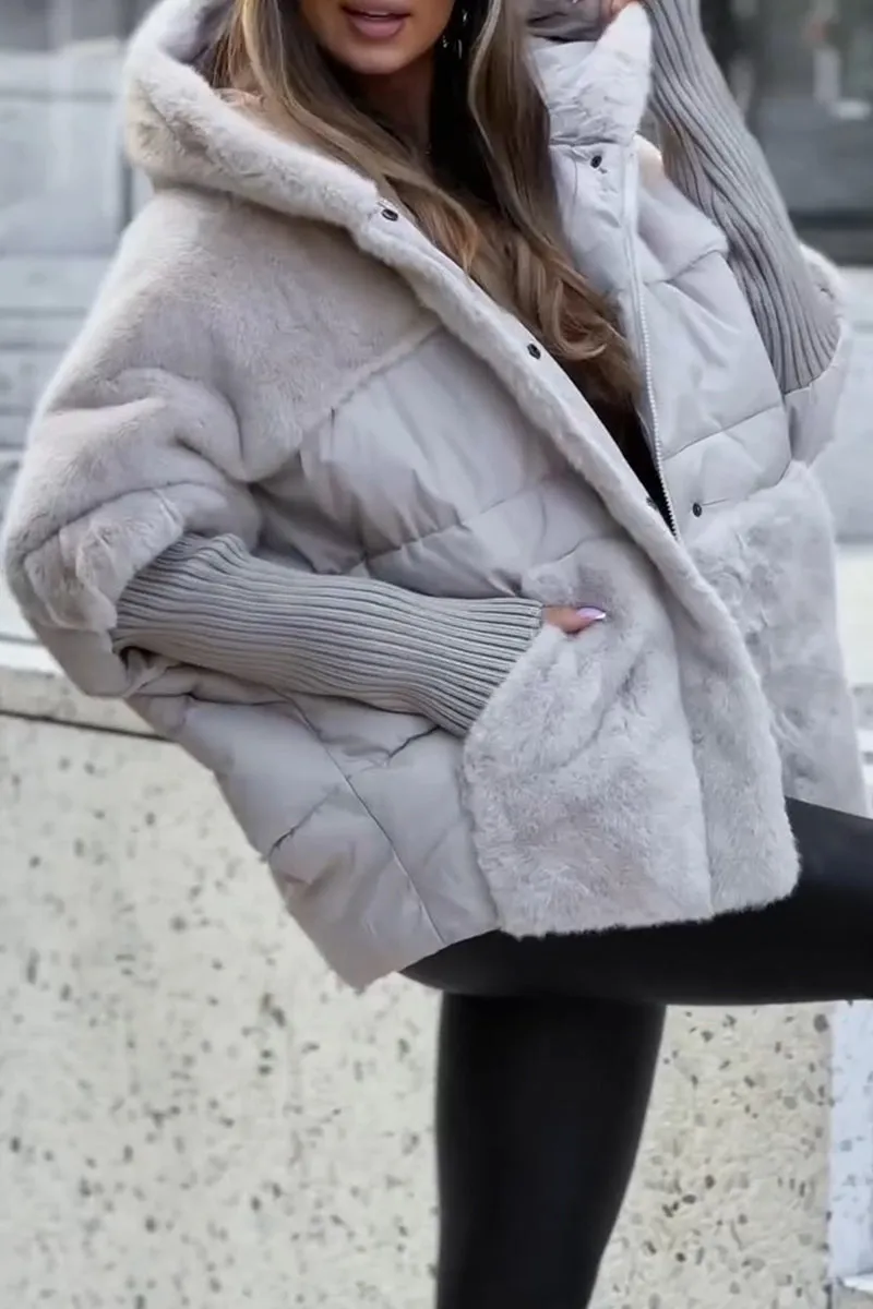 Stylische Bomberjacke Kapuze Modern Design