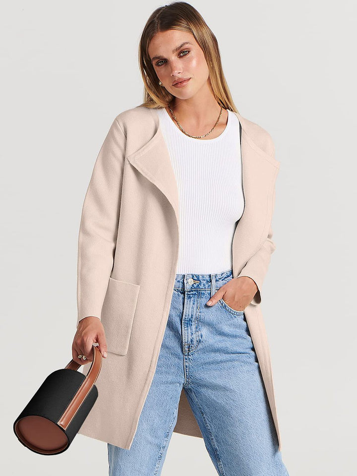 Stilvolle Damenjacke Mit Revers