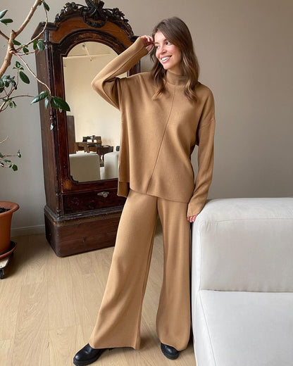 Wintermode Set: Warmes Pullover und Hose