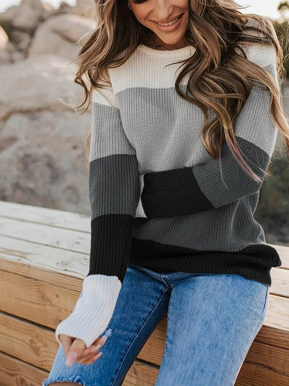 Stilvoller Frauenpullover Streifenmuster Modern