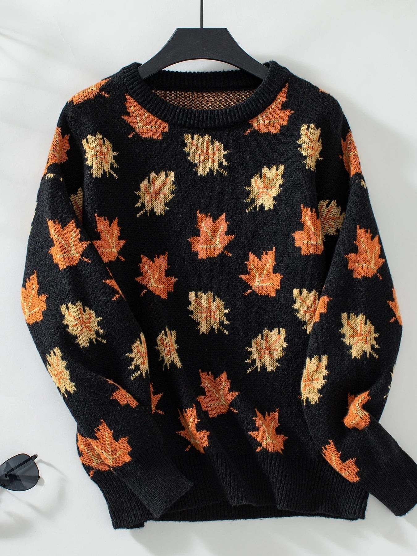 Damenpullover Blätter Muster Trendy