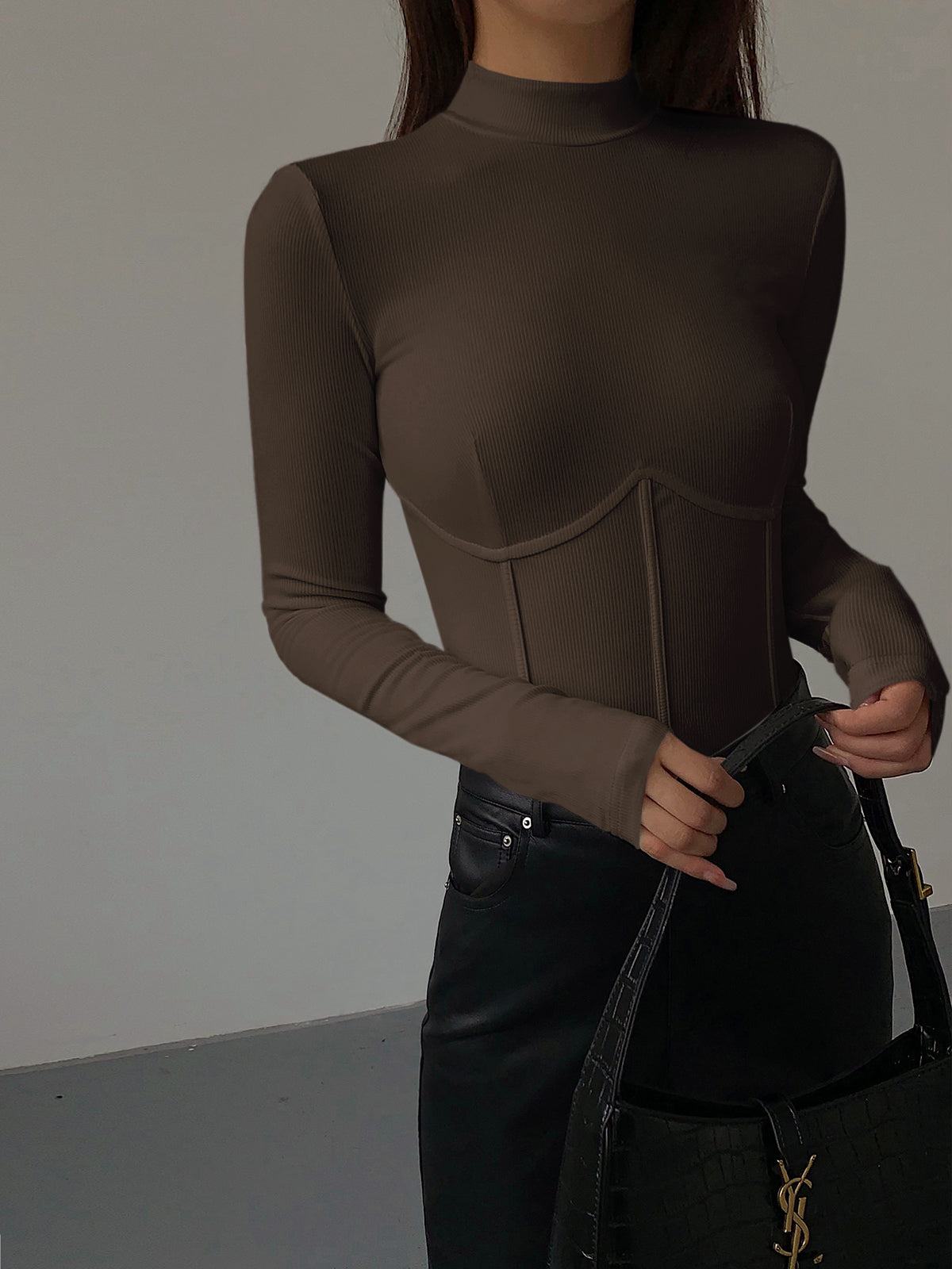 Elegante Damen T-Shirt Slim Fit Design