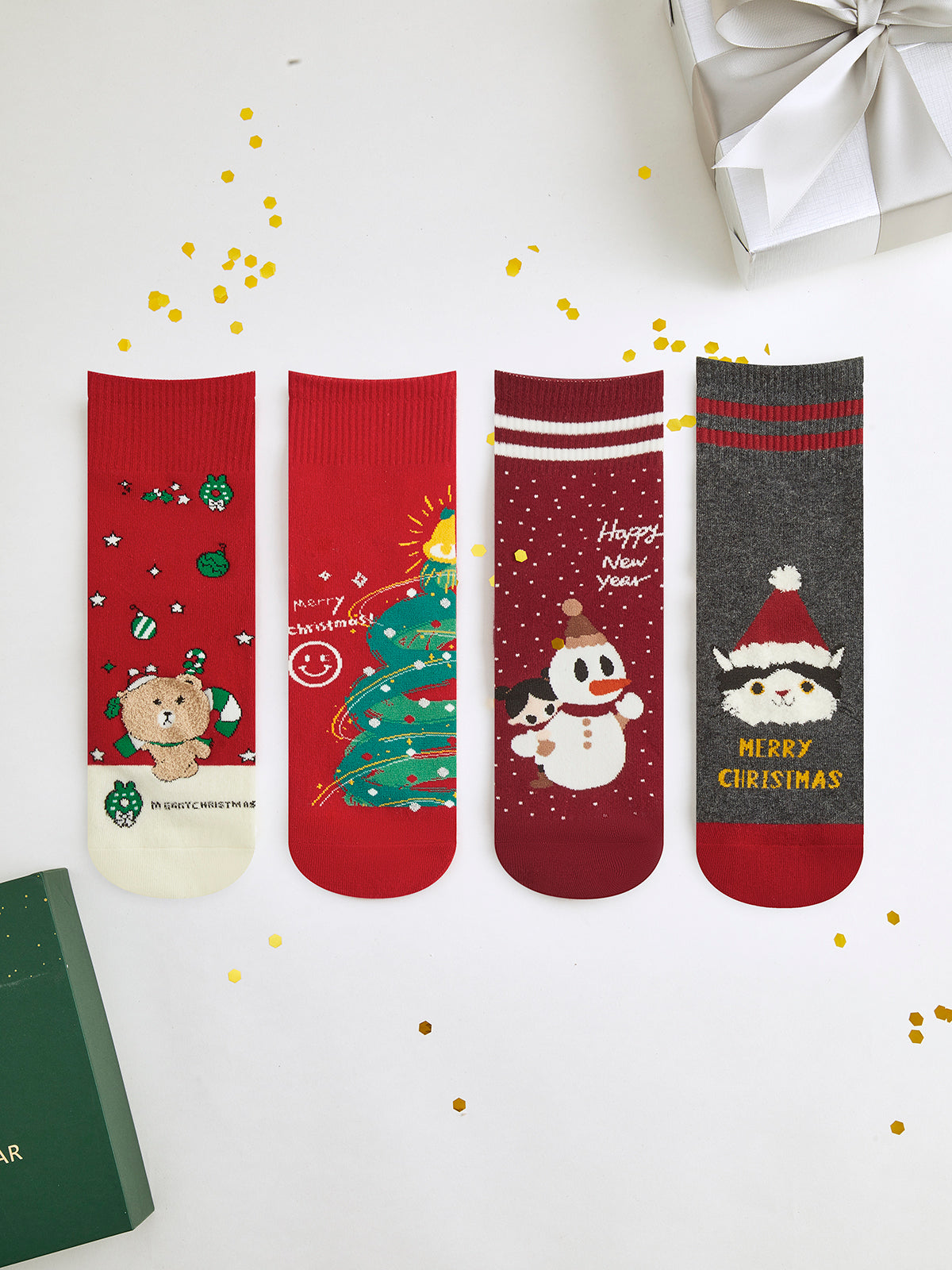 Weihnachtsgeschenkbox mit Lustigen Socken - IdealeKleiden
