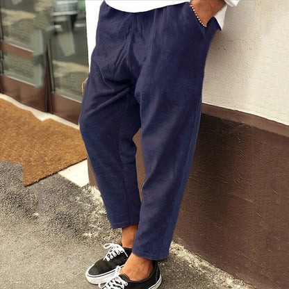 Bequeme Cordhose Herren Relaxed Fit