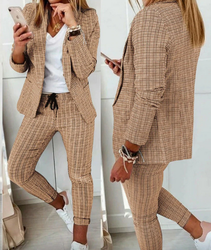 Monica - Stilvoller Business-Anzug für Damen - IdealeKleiden