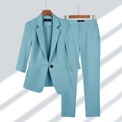 Elegante Damenkleidung Ensemble