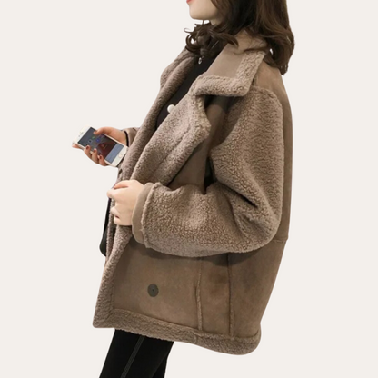 Modische Lederjacke Frauen Trend