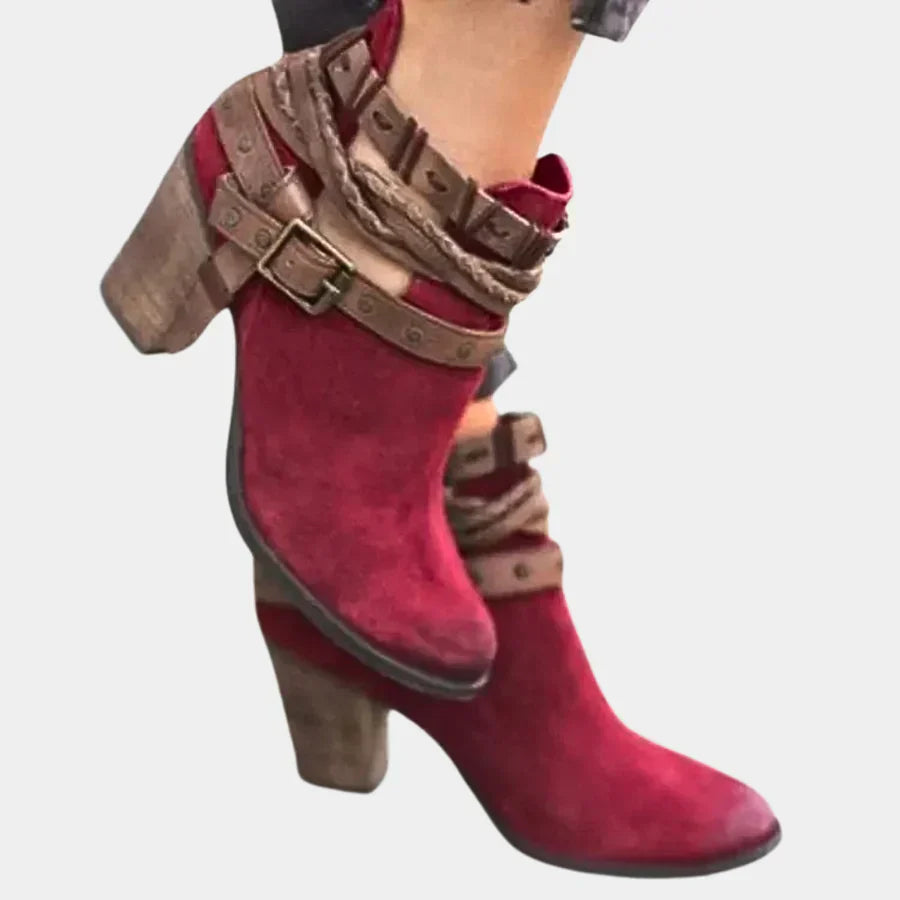 Modische Damenstiefel Chic Design