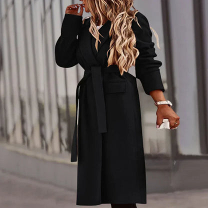 Stylische Damenjacke mit Chic Gürtel