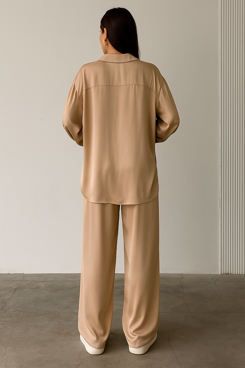 Damen Loungewear Set mit Weitem Hosenstil - IdealeKleiden