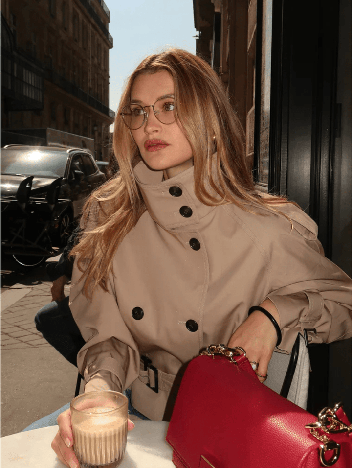 Damen Kurz Trenchcoat Winter Chic mit Gürtel