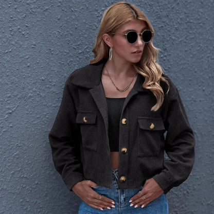 Stylische Cropped Cordjacke Mit Kragen