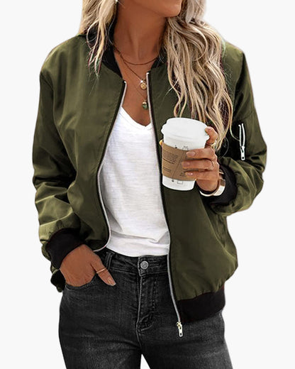Modische Bomberjacke Streetwear Style