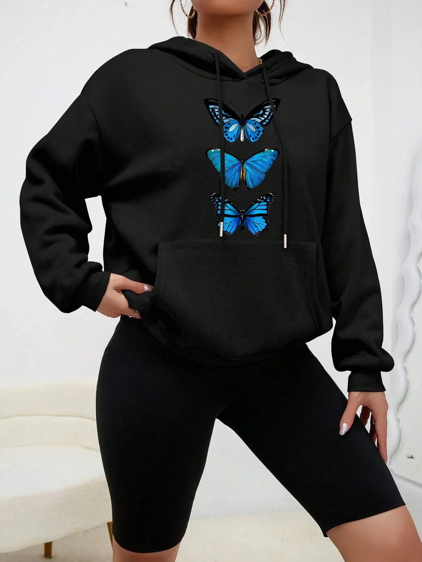 Modisches Frauenkleid | Schmetterlings-Hoodie Chic Design