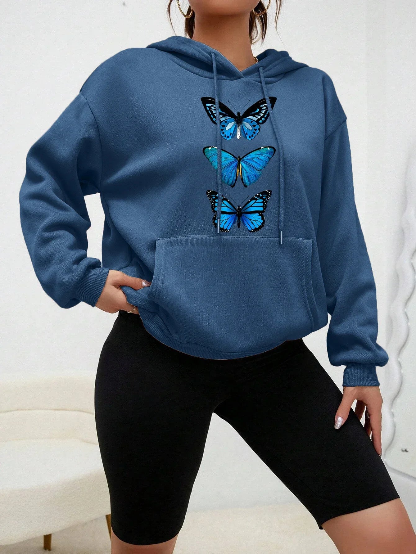 Modisches Frauenkleid | Schmetterlings-Hoodie Chic Design