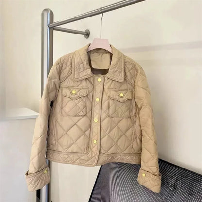 Stilvolle Damenjacke Modern Schnitt