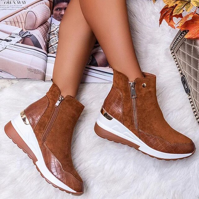 Hohe Stiefel Mit Keilabsatz Samt Stoff