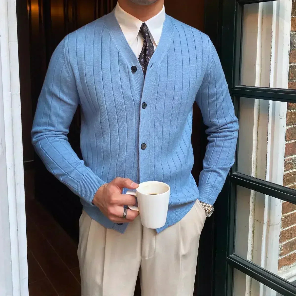 Elegante Herrenweste V-Ausschnitt Modern