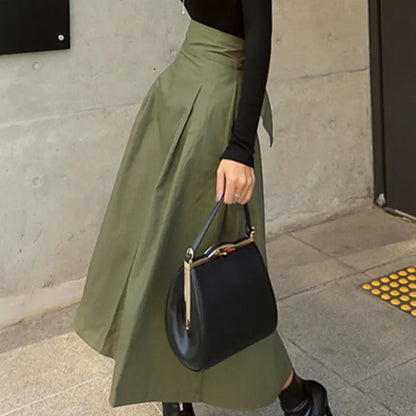 Eleganter Midi Rock mit Hochtailline und Schleife
