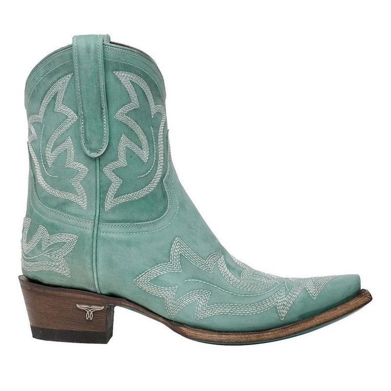 Stilvolle Lederstiefel Damen Elegantes Design - IdealeKleiden