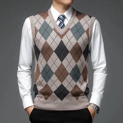 Stylischer Herrenpullover Modern Design - IdealeKleiden