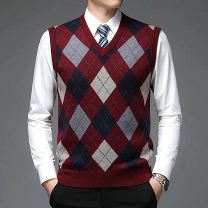 Stylischer Herrenpullover Modern Design