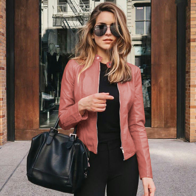 Stilvolle Lederjacke Damen Kurz & Elegannt
