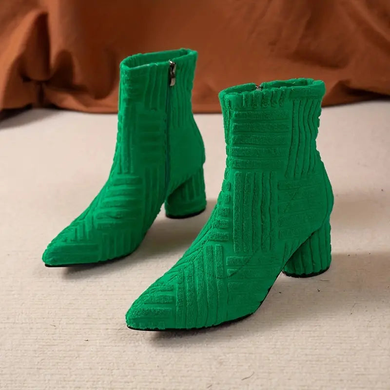 Stilvolle Damenstiefel Mit Blockabsatz