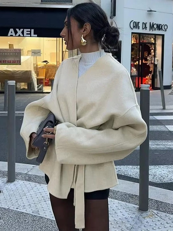 Elegante Schnürjacke Mit Verstellbarem Gürtel