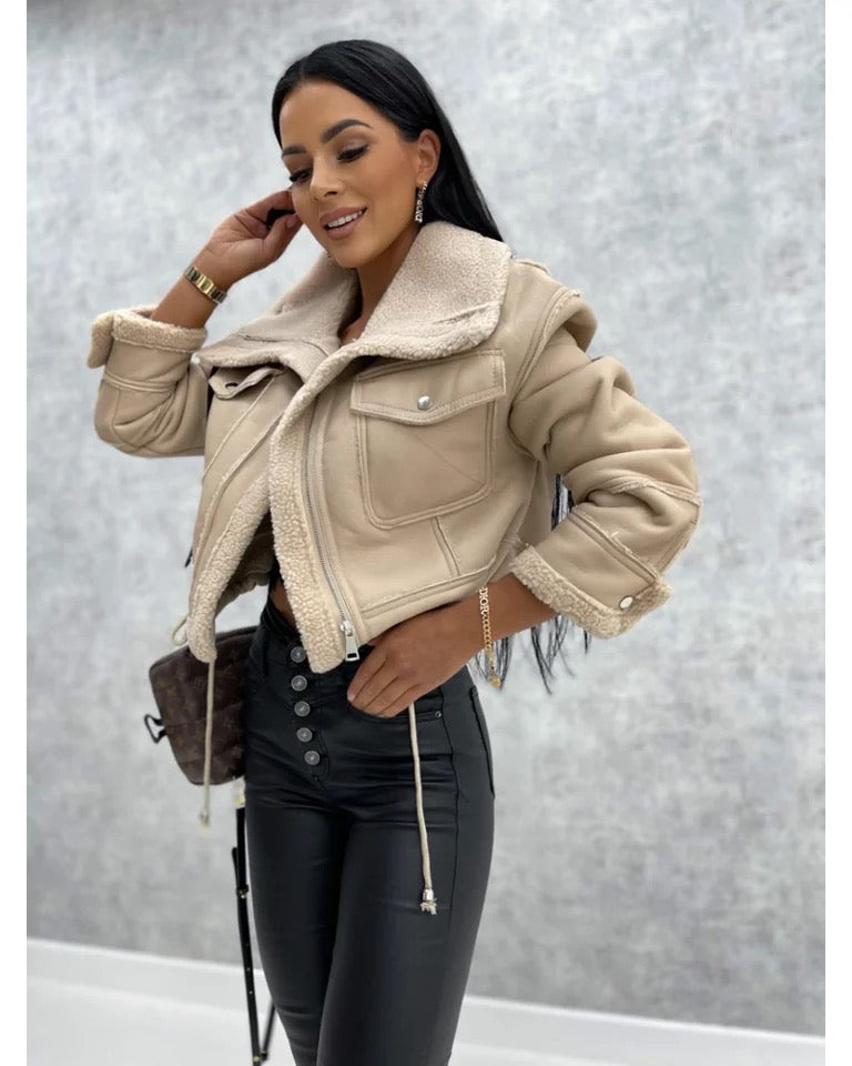 Stilvolle Lederjacke Schwarz Teddyfutter Frauen