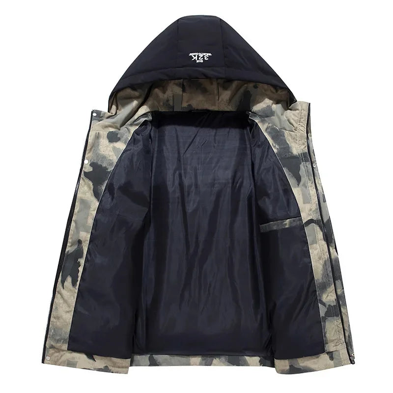 Warme Winterjacke Mit Kapuze - IdealeKleiden