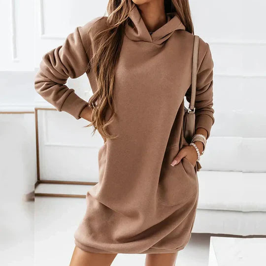 Kuscheliges Damenkleid Mit Kapuze Weich