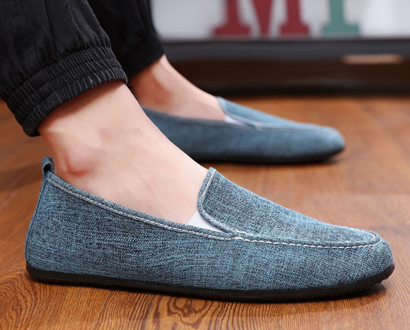 Rutschfeste Herren Slipper Wildleder Optik