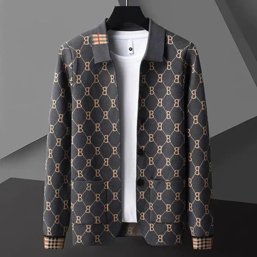Stilvolle Strickjacke Frauen