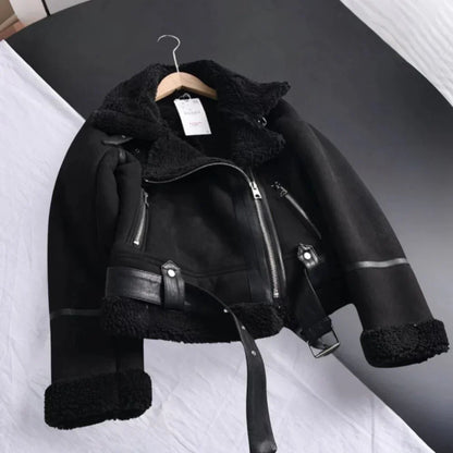 Schicke Damen Winterjacke Maren - IdealeKleiden