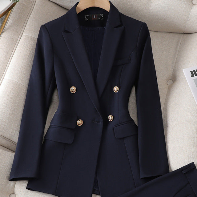 Herbstliche Blazer Hose Combo