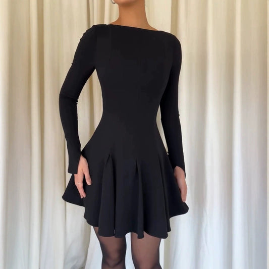 Elegantes Damenkleid mit Ausstechrock und Langarm - IdealeKleiden