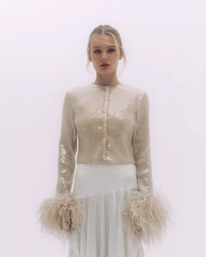 Elegante Damenbluse mit Federn Chic Design