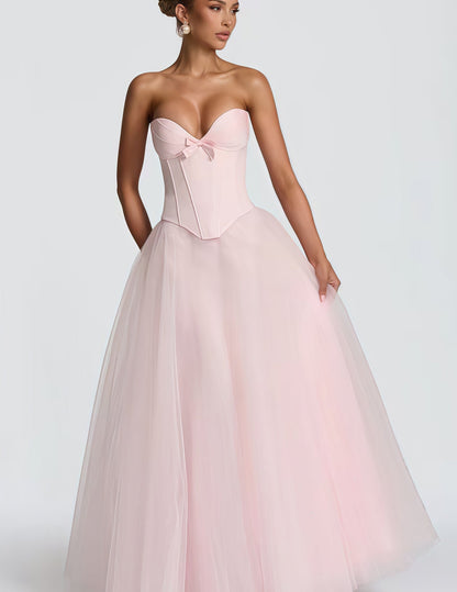 Elegantes Brautkleid A-Linie Schulterfrei Tüllrock Hochzeitkleid