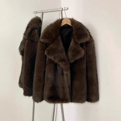 Damen Kunstpelz-Jacke Stylische Wintermode - IdealeKleiden