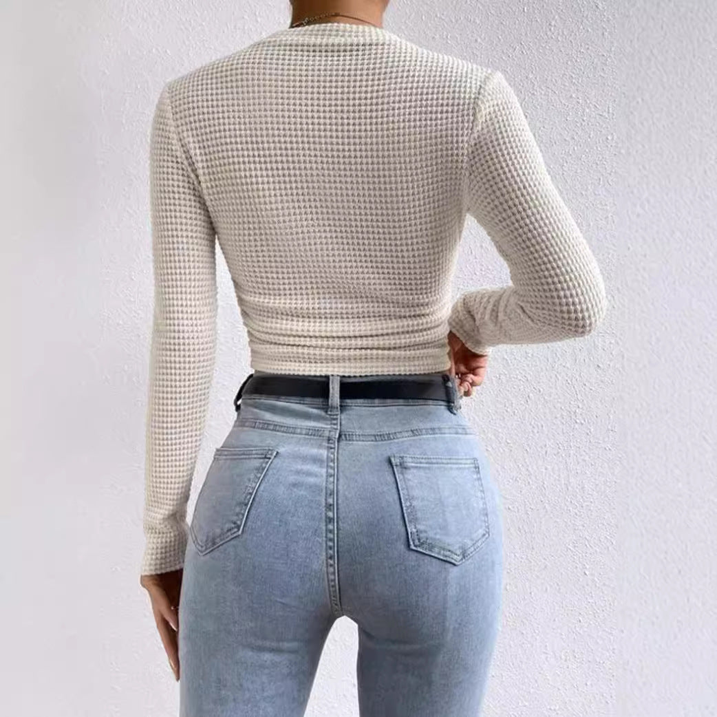 Slim Fit Damen T-Shirt mit Rüschentasche - IdealeKleiden