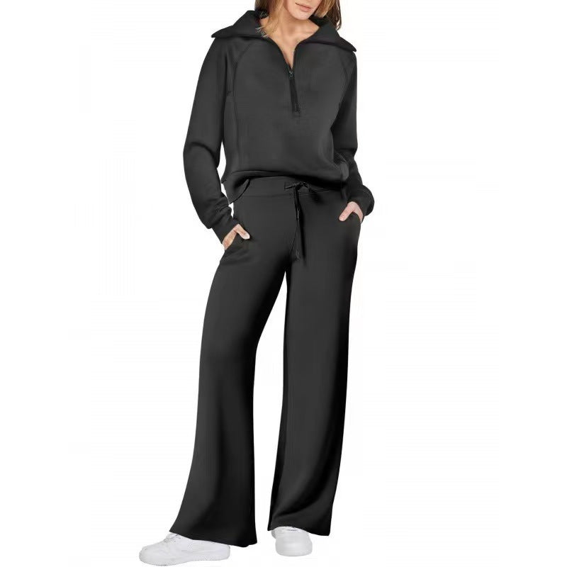 Damen Sportset mit Stehkragen und Hosenträger