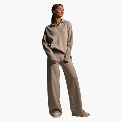 Bequeme Loungewear Set - Oversized Pullover mit Kragen und Joggerhosen