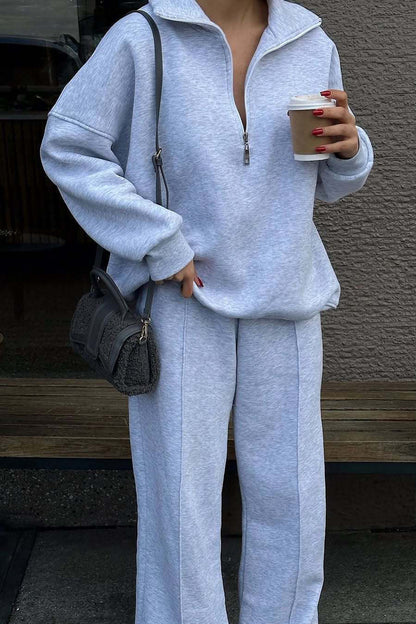 Modisches Zweiteiler Set: Pullover Sweatshirt und Jogginghose